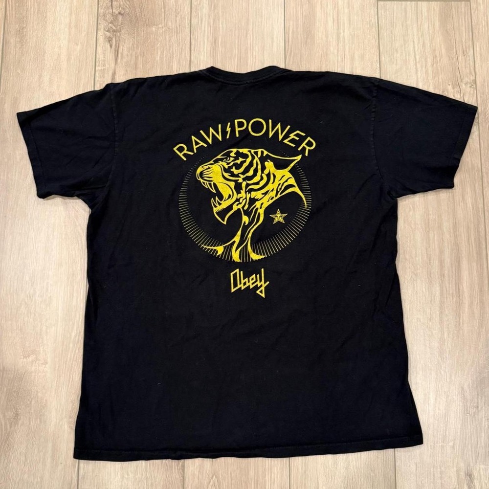 Obey Raw Power black t-shirt with yellow tiger graphic size XL